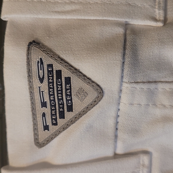 Columbia Shorts 10 - Picture 2 of 5